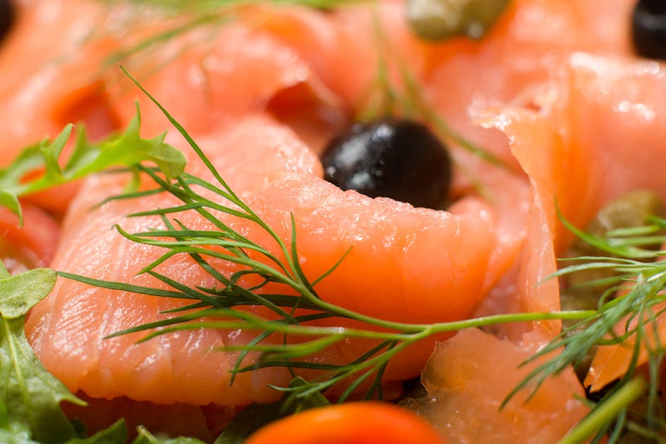 Potatis- och dillpannkakor med gravlax