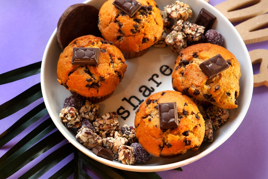 Kokos-, hallon- och chokladmuffins